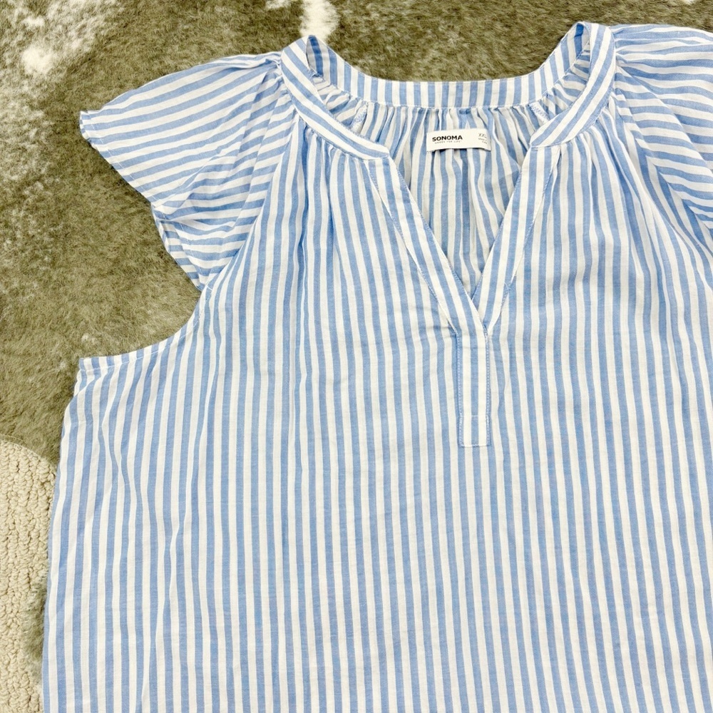 NWT Striped Flutter Sleeve Top XXL - Picture 2 of 11